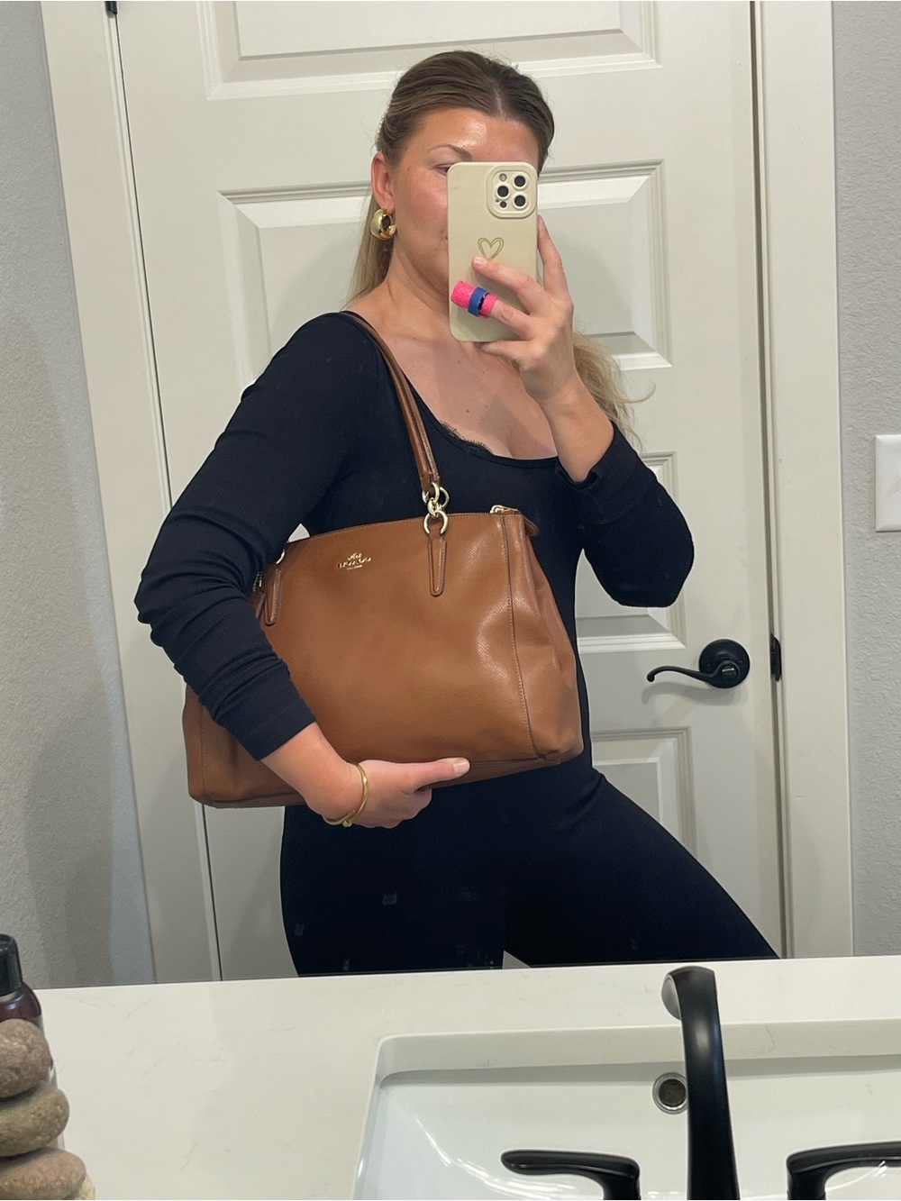 Coach Bag - Picture 5 of 14